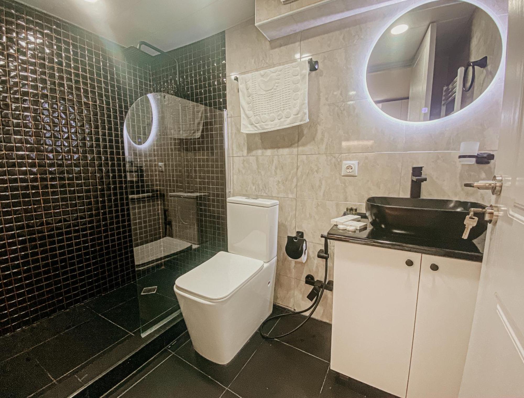 Luxury Duplex - Center